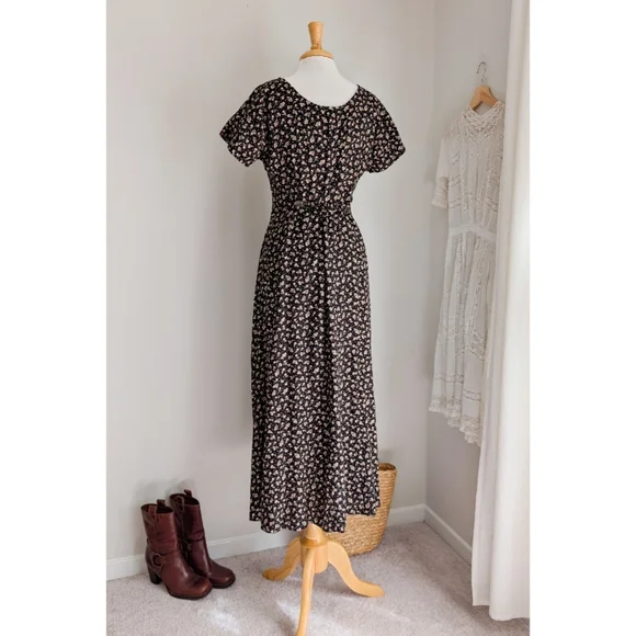 Vintage Black Floral Cinch Waist Flowy Maxi Length Dress - Picture 9 of 16